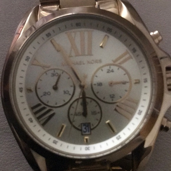 Michael Kors Watch - Picture 3 of 5